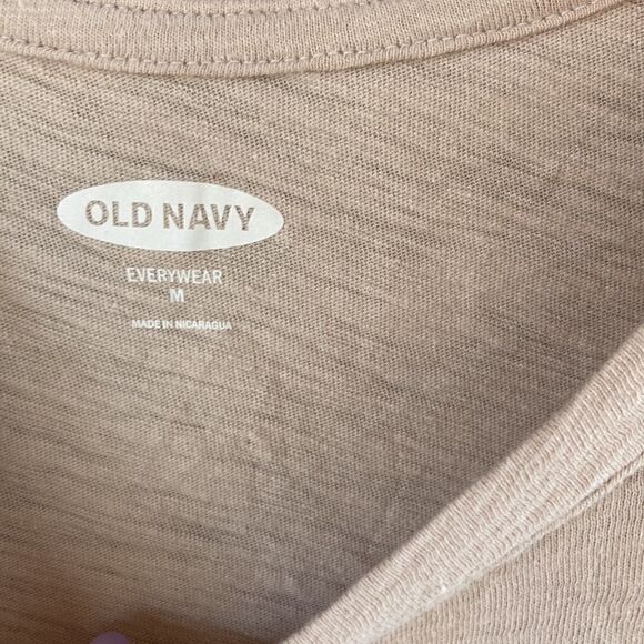 Old Navy Wild One Forever Graphic Short Sleeve Tee Leopard Light Pink - Picture 4 of 6